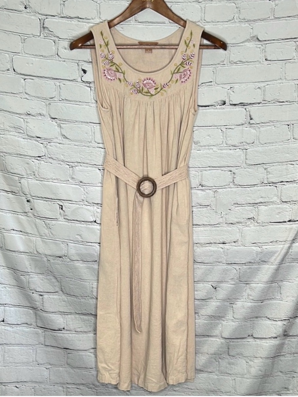April Cornell Beige Purple Floral Embroidered Sleeveless Belted Dress Size Small